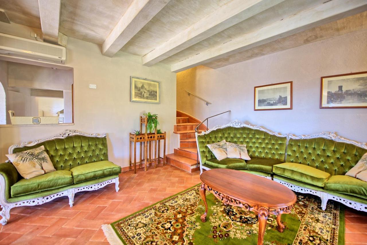 Casa Fioraie By Posarellivillas Кастелина ин Шианти Экстерьер фото