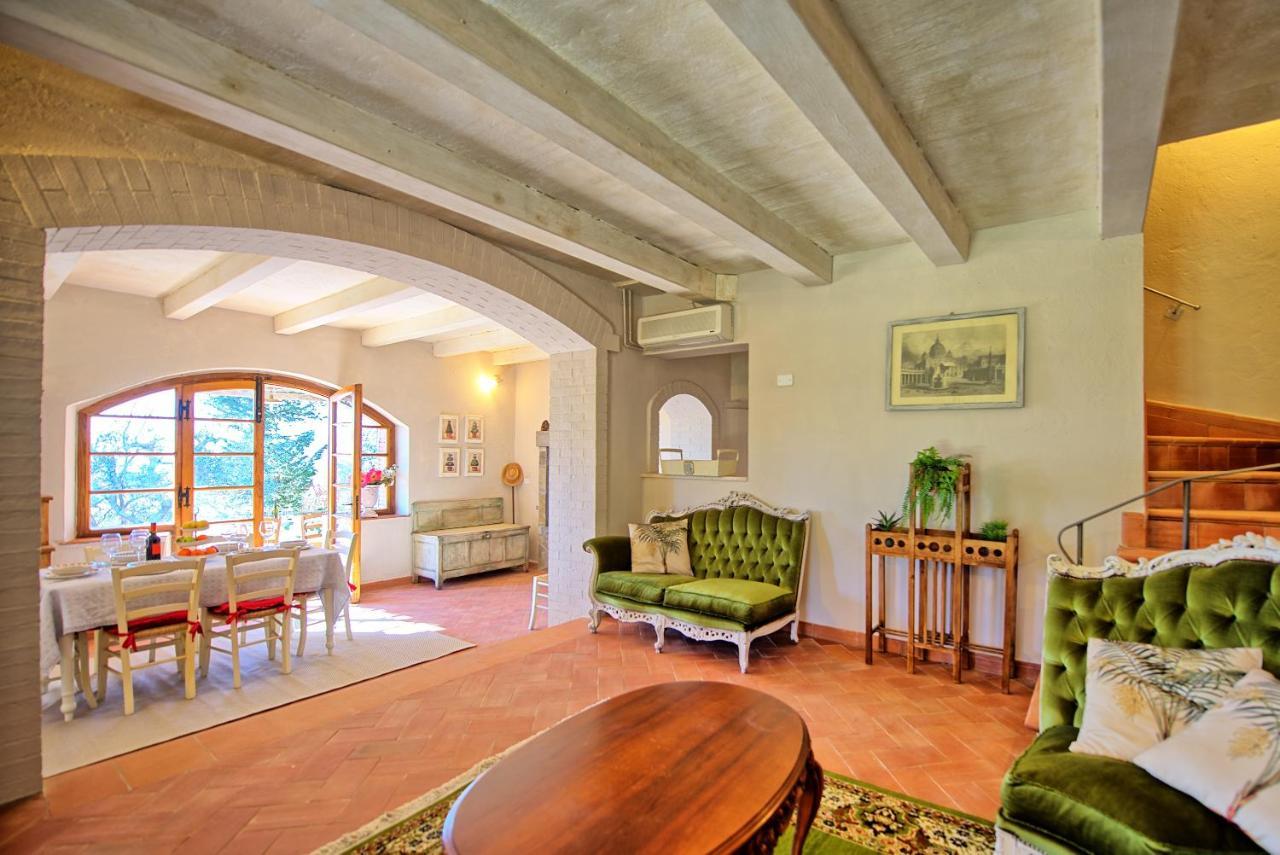 Casa Fioraie By Posarellivillas Кастелина ин Шианти Экстерьер фото